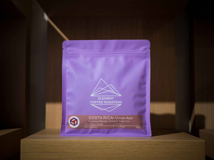 Costa Rica Volcan Azul